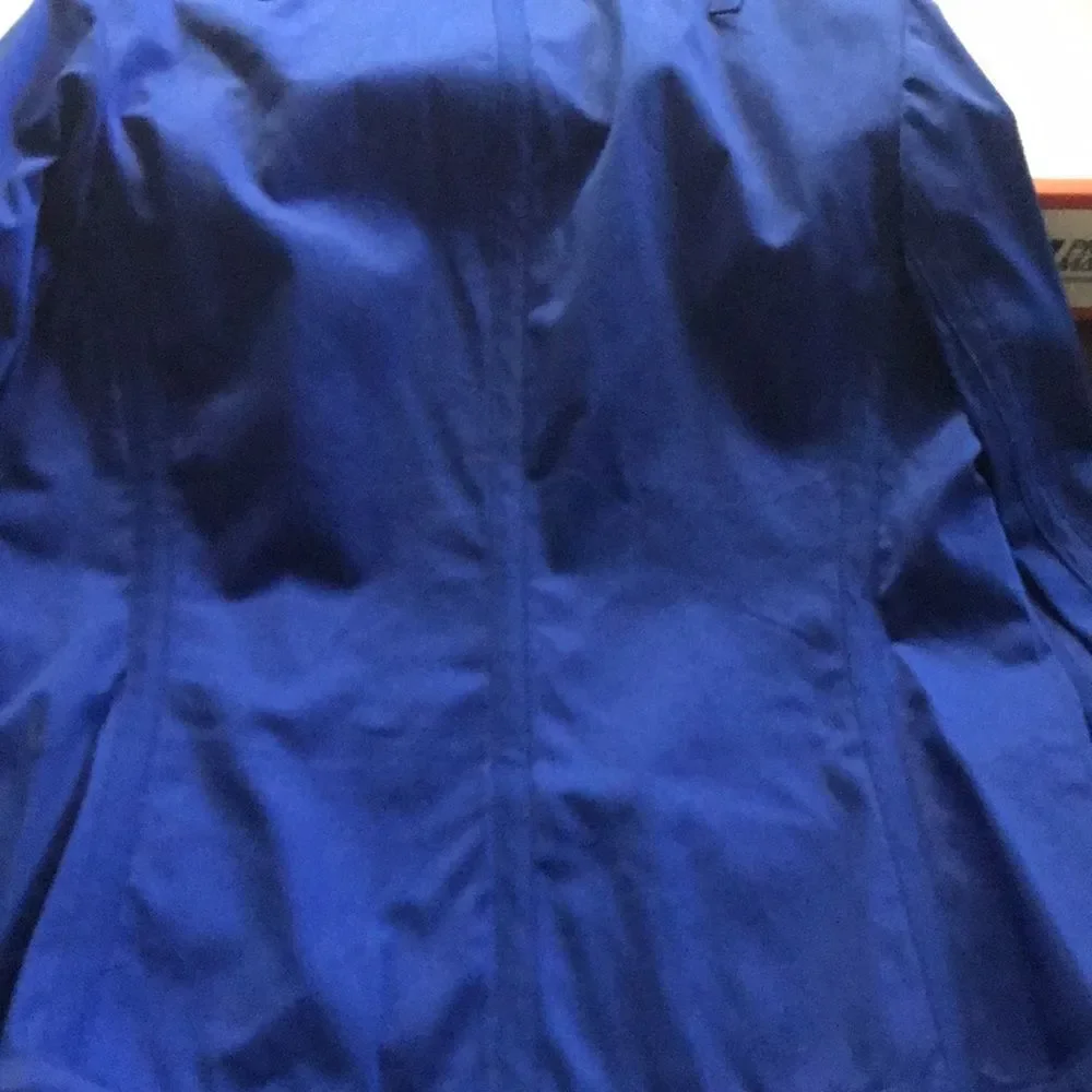 Jones  of New York awesome set both size large stretch jacket & matching blouse